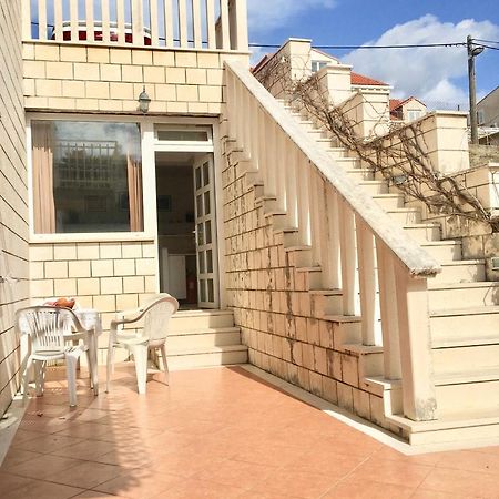 2Bedroom Apartment Lapad ドゥブロブニク エクステリア 写真